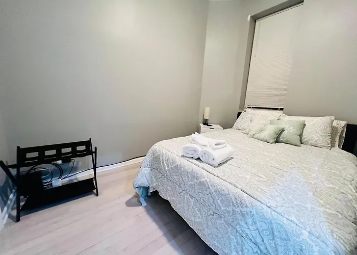 Modern 4br-3ba Near Public Transit And Wfh Chicago