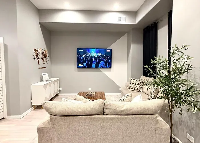 Modern 4br-3ba Near Public Transit And Wfh